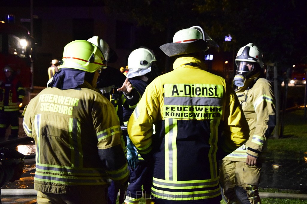 Grossbrand Halle Troisdorf Kriegsdorf Junkersring P725.JPG - Miklos Laubert